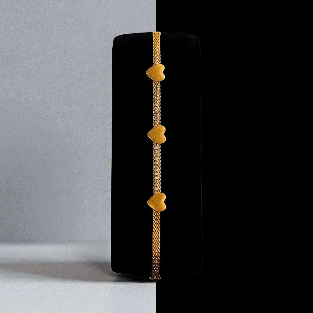 Pulsera de cadena doble con corazones 14K